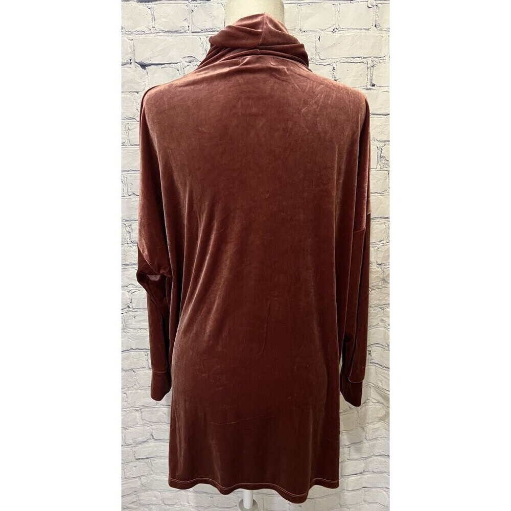Urban Outfitters, Pink Dress, Velvet , Long Sleeve, Short, Size Medium - Picture 4 of 7